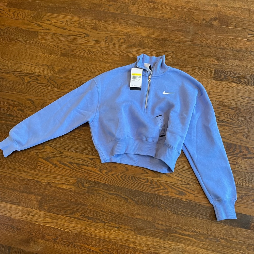 Nike sweatshirt